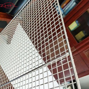 ตะแกรงย่างบาร์บีคิวสแตนเลสขนาดมาตรฐานแบบกำหนดเอง ตาข่ายเชื่อมแบบธรรมดา สำหรับครัวกลางแจ้ง ทำความสะอาดง่าย ป้องกันการกัดกร่อน - Product Image 6