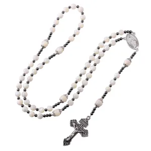 Collana di preghiera di gioielli cattolici 8mm perline di madreperla rosario della vergine maria su filo con ciondolo crocifisso di grazia