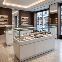 Vitrine élégante pour bijouterie, vitrine d'opticien, éclairage LED, armoire à montres et bijoux, comptoir de présentation de bijoux, design pour magasin