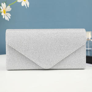 Sac à main carré décontracté élégant et simple de luxe léger avec bandoulière chaîne pour les événements de fête de célébrités - Product Image 4