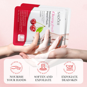 Masque exfoliant pour les pieds à la cerise et au niacinamide, éclaircissant et hydratant, gants et chaussettes SPA naturels à la cerise fraîche, vente chaude - Product Image 1