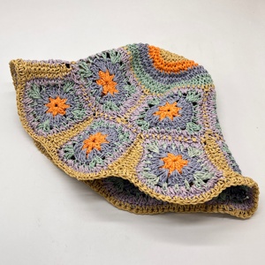 Chapeau en crochet papier style vintage Granny Square, chapeau de soleil pliable pour femmes - Product Image 5