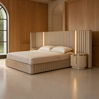Cadre de lit King Size doux avec tête de lit haute, design italien, ensemble de chambre à coucher de luxe, tissu nubuck moderne, meubles en bois massif