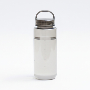 Botellas de plástico resistentes a roturas, aptas para lavavajillas y de fácil mantenimiento para el negocio de agua. - Product Image 1