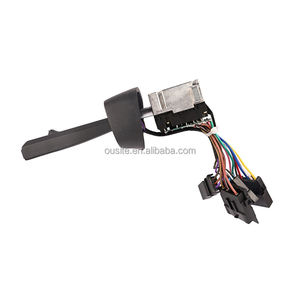 Commutateur de clignotant pour <span class=keywords><strong>Volvo</strong></span> 3172172 3172173 Accessoires de voiture 1624136 Commutateur de clignotant Commutateur de phare Commutateur de variateur - Product Image 3