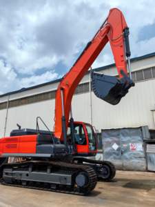 Escavatore cingolato da 36000kg con motore Cummins 194kw 1,8 m ³ secchio Kawasaki valvola 10705mm - Product Image 2