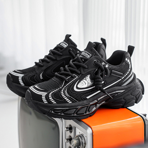 Sneakers con Suola Spessa Personalizzabili - Scarpe Casual da Uomo in Stile Retrò per Esterni con Rete Traspirante e Servizio di Campionatura Rapida - Product Image 4