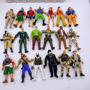 Pas cher 10cm Style Aléatoire Mains Mobiles Pieds Militaire En Plastique Soldat <span class=keywords><strong>Pompier</strong></span> Explorateur Pirate SWAT Jouet Figurines - Product Image 1