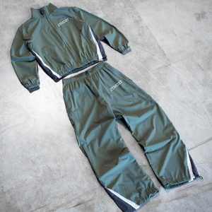 OEM Factory Custom Blank <b>Zip</b> <b>up</b> <b>Jacket</b> Windbreaker Suits Lightweight Nylon <b>Zip</b> <b>up</b> <b>Jacket</b> Jogging Tracksuit Windbreaker Set - Product Image 1