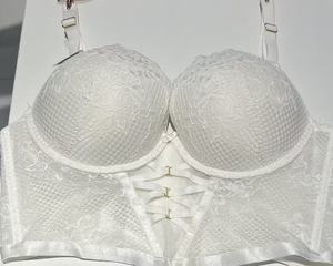 Lencería de Mujer de Diseño de Alta Gama (Sujetador Estilo Victoria <span class=keywords><strong>Louise</strong></span>), Lencería Sexy Fabricado en Fábricas de Alta Gama, Hecho a Medida. - Product Image 2