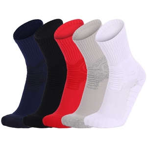 Calcetines de Fútbol Personalizados para Hombre, de Algodón y Bambú, Antideslizantes, Transpirables, de Secado Rápido, con Logotipo Personalizado en la Parte Inferior - Product Image 6