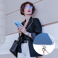 Étui de téléphone pour filles en TPU souple transparent antichoc à quatre coins avec trou de corde suspendu dans le fond pour iPhone 16 15 14 13 12 Pro Max