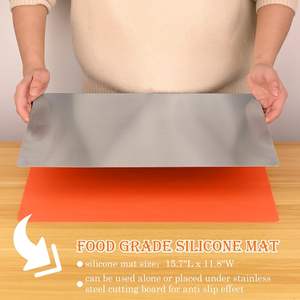 Tablas <span class=keywords><strong>de</strong></span> <span class=keywords><strong>Cortar</strong></span> Grandes <span class=keywords><strong>de</strong></span> Acero Inoxidable 304 con Borde Elevado y Tapete <span class=keywords><strong>de</strong></span> Silicona, 15.7 x 11.8 Pulgadas, Bloques <span class=keywords><strong>de</strong></span> <span class=keywords><strong>Cortar</strong></span> <span class=keywords><strong>de</strong></span> Titanio Puro <span class=keywords><strong>de</strong></span> Grado Alimenticio - Product Image 4