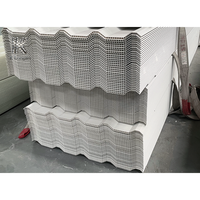 Industrielle Feuerfeste PVC-Wellplatten Weiß Wasserdicht 10mm Dicke für Schuppen-Dachziegel