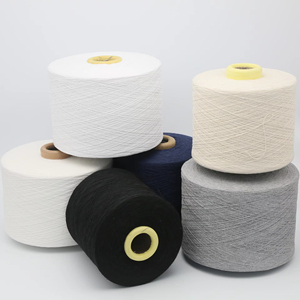 Soft Regenerated Material Recycled Open End <b>Yarn</b> Knitted Safety Gloves Ne 10/1-21s/1 35% Cotton/<b>Polyester</b> Blended <b>Yarn</b> Vietnam - Product Image 1