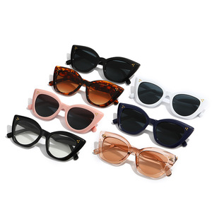 Sunway Eyewear New Arrival Fashion Vintage Wholesale <b>Sun</b> Glasses <b>Shades</b> Custom Logo Cat Eyes Womens Sunglasses - Product Image 2