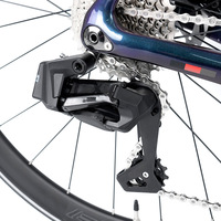Vélo de course en fibre de carbone avec transmission électronique sans fil 24 vitesses, roues aérodynamiques en carbone, freins à disque, vente en gros, usine CE