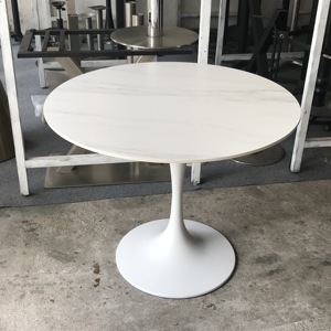 قاعدة طاولة حديدية على شكل زهرة التوليب سوداء اللون، قاعدة حديثة لطاولات الطعام في المستشفيات والأماكن التجارية - Product Image 4