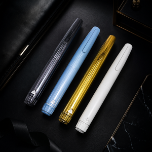 Pluma de Inyección Reutilizable de Plástico V4 60U, Portátil, con Escala de Medición Precisa, Ligera, para Aplicaciones Personales en el Hogar - Product Image 6