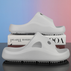 Sandalias Personalizadas de Espuma EVA con Suela Ergonómica, Resistentes al Agua y Antideslizantes para la Playa, la Piscina y la Comodidad en Interiores - Product Image 5