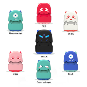 Sellos de etiquetas de <span class=keywords><strong>ropa</strong></span> personalizados Sellos de juguete de <span class=keywords><strong>nombre</strong></span> de tela <span class=keywords><strong>para</strong></span> <span class=keywords><strong>ropa</strong></span> - Product Image 2