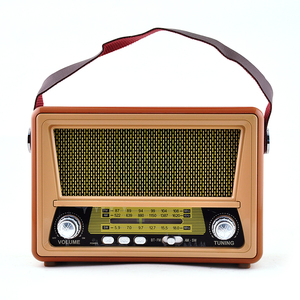 Radio Portátil Vintage M-553BT, Radio AM/FM de Madera con Linterna Retro - Product Image 1