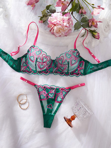 Conjunto de Lencería de Dos Piezas con Transparencias y Bordado Floral, Estilo Europeo, para Mujer - Product Image 2