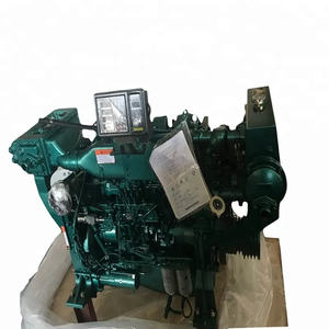 Moteur marin de propulsion 6 cylindres MODEL:WD415.24C02 160KW, 200HP 1800RPM - Product Image 3