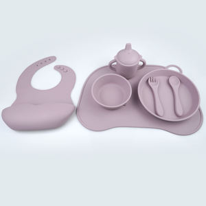 Juego de Platos de Silicona para Bebés, Libres de BPA, con Succión, Diseño de Dibujos Animados, para el Aprendizaje de la Alimentación, con Cuchara y Tenedor, Personalizable, Se Aceptan Pedidos OEM - Product Image 5