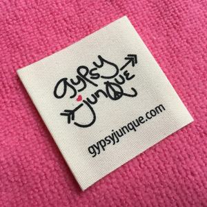 Etiqueta de cuello de algodón seguro de nuevo diseño, etiqueta de algodón de impresión de material orgánico con pliegue final - Product Image 6