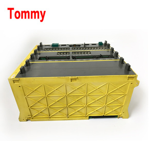 Controlador de Sistema FANUC 18-TTA A02B-0130-B503 - Product Image 1