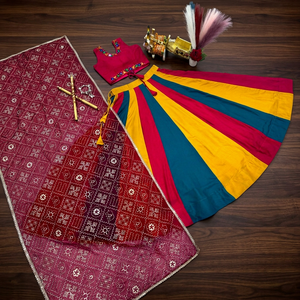 Ensemble de jupe Lehenga indienne traditionnelle avec design color block et dupatta imprimé pour les occasions de mariage et festives - Product Image 1