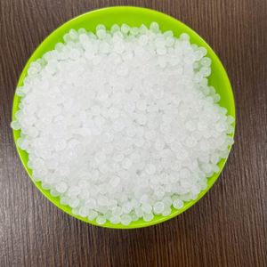 วัตถุดิบพลาสติกโพลีเอทิลีนความหนาแน่นต่ำเชิงเส้นชนิดบริสุทธิ์ LLDPE R50035 ความทนทานสูง สำหรับการขึ้นรูปถังเก็บน้ำด้วยวิธีโรโตโมลดิ้ง - Product Image 3