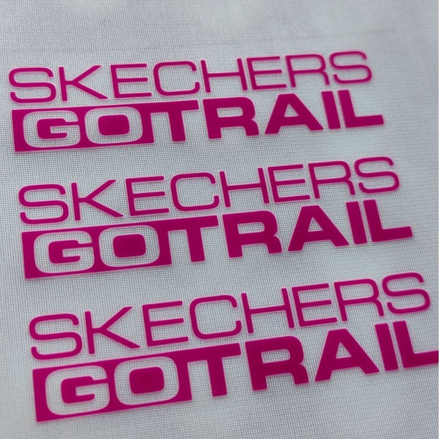 Custom Brand Luxury Clothing 3D Silicone Logos High Density Soft Iron on Heat Transfer Patches for T-shirt