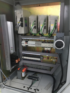 Centre d'usinage vertical de perçage et de taraudage avec rigidité et stabilité thermique - Product Image 4