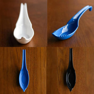 Cuchara para Sopa de Fideos Ramen 2 en 1 con Tenedor, Reutilizable, para Fideos Instantáneos y Dumplings, Uso Doméstico, Venta al Por Mayor - Product Image 6