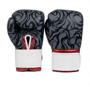 Gants de boxe en cuir véritable noir et gris à motif flamme, bordure rouge, fermeture à lacets, sangle de poignet réglable, doigts entièrement couverts, unisexe - Product Image 1