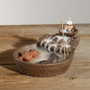 Quemador de Incienso de Reflujo con Diseño Creativo de <span class=keywords><strong>Molino</strong></span> de Arcilla Morada, Decoración para el Hogar con Forma de Pez Loto - Product Image 4