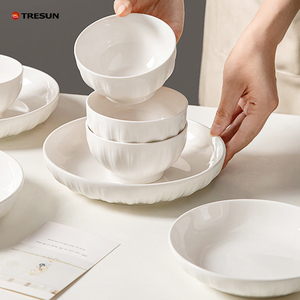 ชุดภาชนะใส่อาหาร TRESUN หรูหรา น้ำหนักเบา เป็นมิตรกับสิ่งแวดล้อม ชุดเซรามิกสีขาวคุณภาพสูง สำหรับใช้ในบ้านและโรงแรม - Product Image 2