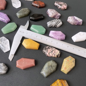 Cofani in <span class=keywords><strong>Cristallo</strong></span> di Quarzo Rosa Naturale Intagliati a Mano, Cofani in <span class=keywords><strong>Labradorite</strong></span> e Ossidiana per Amuleti di Halloween - Product Image 4