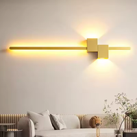 Applique murale LED linéaire moderne à double grille en aluminium, idéale pour la décoration d'éclairage d'ambiance de chambre et de canapé