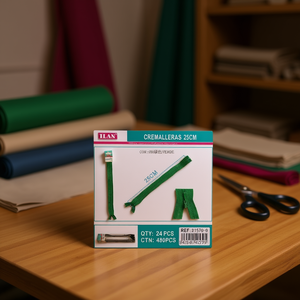 Fermeture éclair verte Ilan 25 cm invisible pour vêtements et travaux manuels - Product Image 1