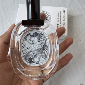 น้ำหอมแบรนด์หรู 100 มล. โคโลญจน์ดีไซเนอร์ EDT โอ เดอ ทอยเล็ตต์ สเปรย์น้ำหอมธรรมชาติ สำหรับผู้ชายและผู้หญิง น้ำหอมแบรนด์แท้ ขายส่ง - Product Image 6