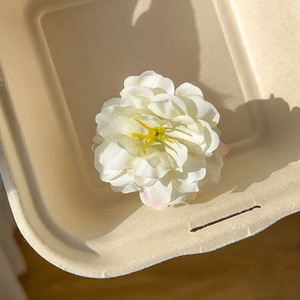 Pince à cheveux florale artificielle vert menthe fraîche, orchidée et pivoine, pour coiffures féeriques et de mariage, accessoires capillaires - Product Image 4