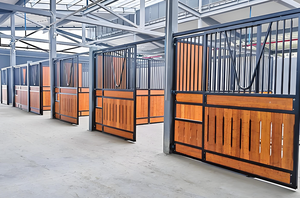 Fermes et granges équestres de bonne qualité à vendre Modèle à la mode pour le marché européen Durable avec une durée de conservation de 3 ans Cabane à chevaux - Product Image 6