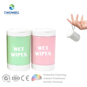 Lenços Umedecidos Descartáveis Macios Personalizáveis em <span class=keywords><strong>Mini</strong></span> Lata com Chaveiro - Product Image 1