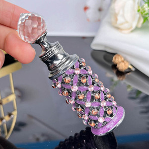 Flacon de parfum rechargeable en verre doré sculpté <span class=keywords><strong>creux</strong></span> de style victorien de 12 ml, idéal pour les voyages et comme cadeau - Product Image 3