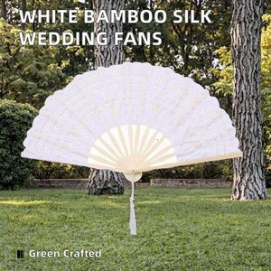 Elegantes Abanicos Plegables de Seda de Bambú Blanco, Arte Popular Ecológico, Regalo de Boda con Diseño Floral Grabado Personalizado - Product Image 2
