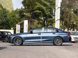 <span class=keywords><strong>BMW</strong></span> Serie 3 2023 <span class=keywords><strong>330i</strong></span>, Auto Usado Deportivo de Lujo, <span class=keywords><strong>Segunda</strong></span> <span class=keywords><strong>Mano</strong></span>, Paquete Nocturno, Bajo Kilometraje, 2.0T, 5 Plazas, Listo para Exportar - Product Image 4