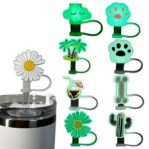Cubierta Luminosa Personalizada para Pajitas de Vasos Stanley de 30 y 40 oz, Brilla en la Oscuridad, Lindos Protectores de Silicona para Pajitas - Product Image 2